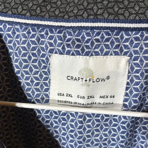 Men's Navy and white Casual Button Down Shirt - Picture 2 of 4